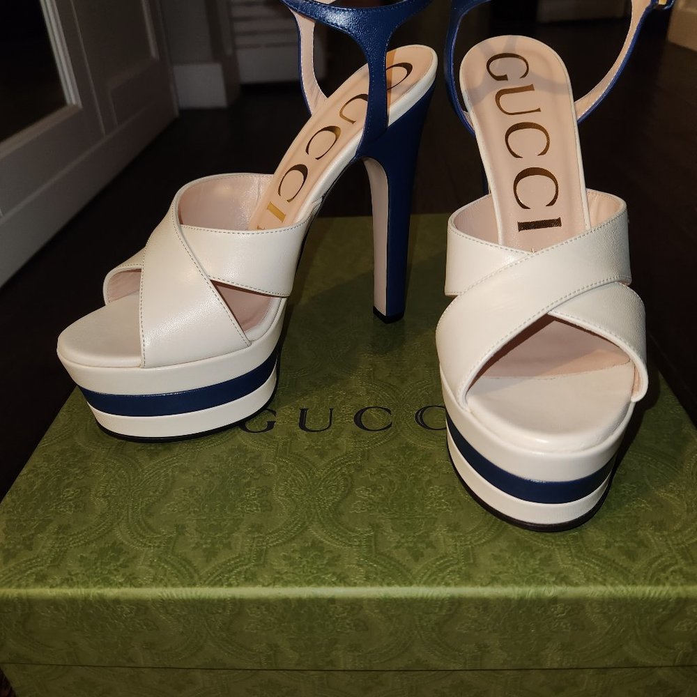 Brand new unused Gucci platform sandals